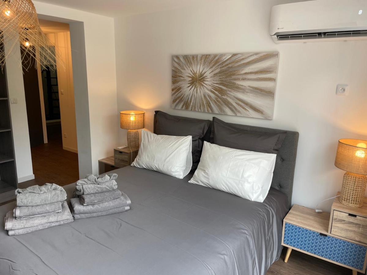 Perla Saint-tropez Sur Mer, 3-5 Chambres, Vue Mer, Piscine Chauffee Avril A Octobre