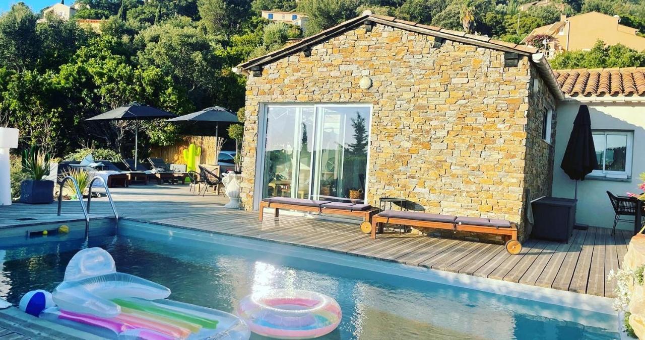Villa Perla Saint-tropez Sur Mer, 3-5 Chambres, Vue Mer, Piscine Chauffee Avril A Octobre Cavalaire-sur-Mer