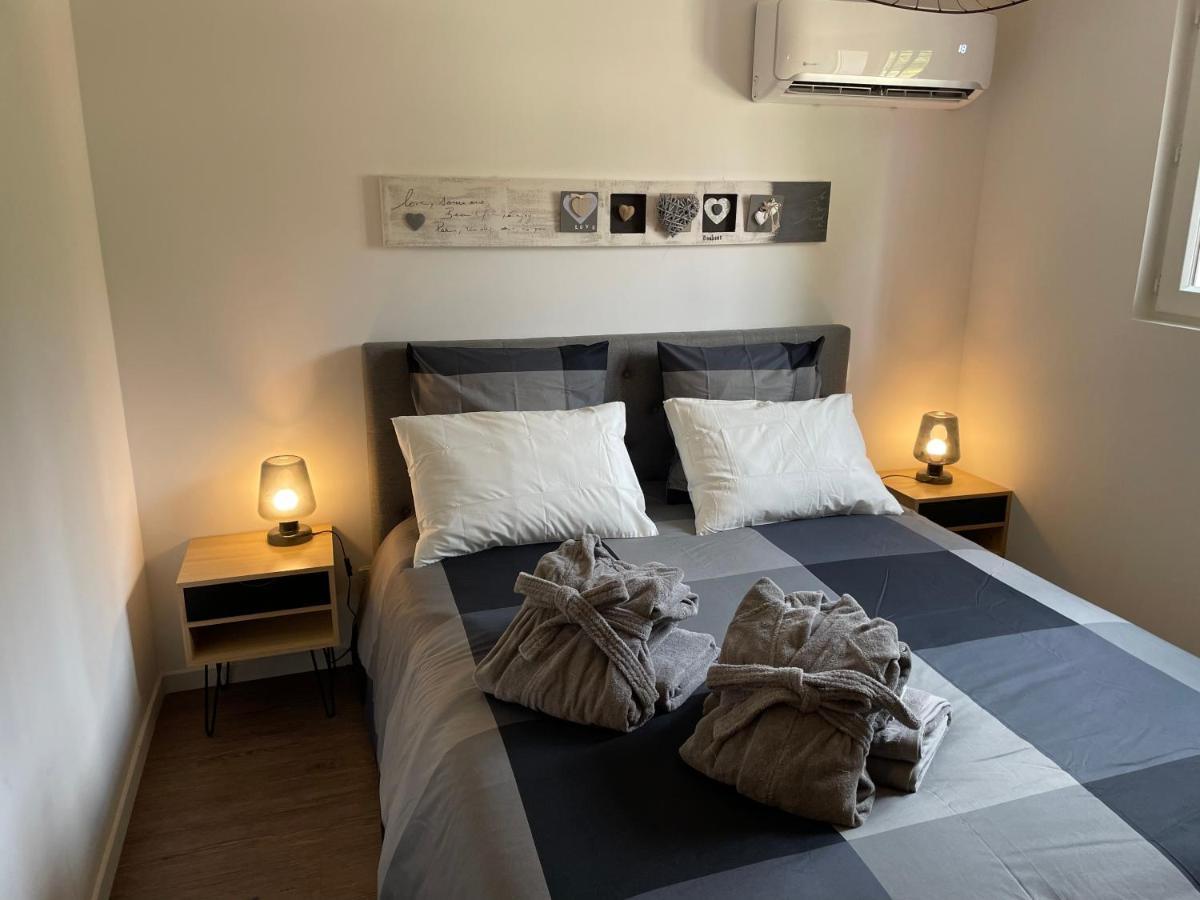 Perla Saint-tropez Cavalaire-sur-mer, 3-5 Chambres, Vue Mer, Piscine Chauffée *
